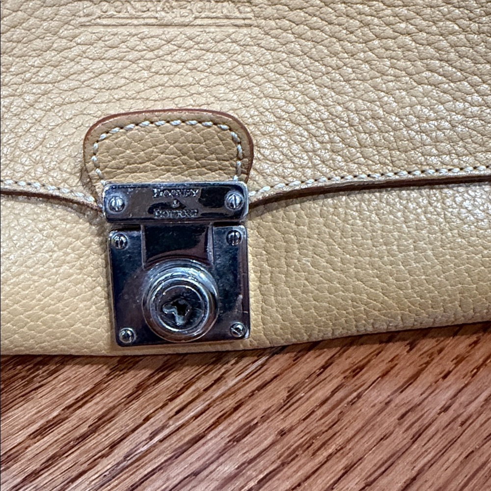 Rare vintage Dooney & Bourke Leather Handbag Made in Italy Satchel - Picture 2 of 14